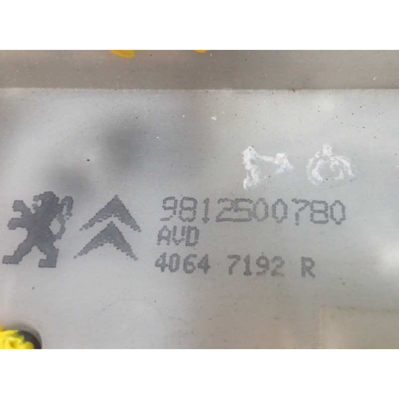 CERRADURA PUERTA DELANTERA DERECHA