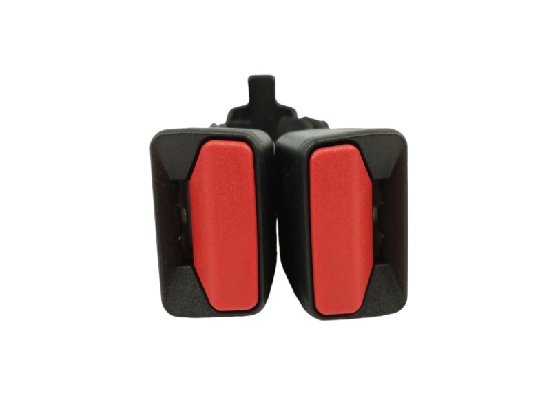 Recambio de enganche cinturon derecho para peugeot 208 1.2 12v vti referencia OEM IAM  TRASERO 