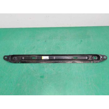 Recambio de travesaño inferior para peugeot 5008 1.6 e-hdi fap referencia OEM IAM   