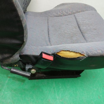Recambio de asiento delantero izquierdo para suzuki ps 10 santana anibal 2.8 d referencia OEM IAM  OBSERVAR FOTOS 