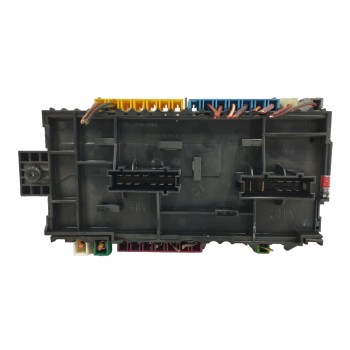 Recambio de caja reles / fusibles para mercedes-benz clase a (w176) a 200 blueefficiency (176.043) referencia OEM IAM A246906009