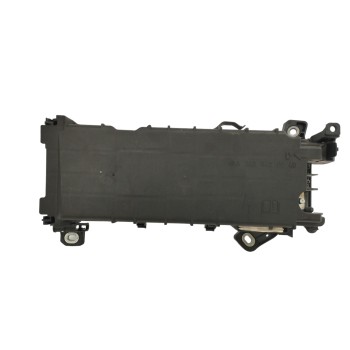 CAJA RELES / FUSIBLES A2465400040 