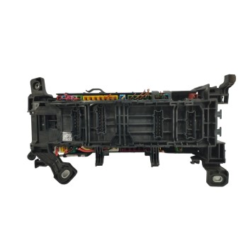 Recambio de caja reles / fusibles para mercedes-benz clase a (w176) a 200 (176.043) referencia OEM IAM A2465400040  