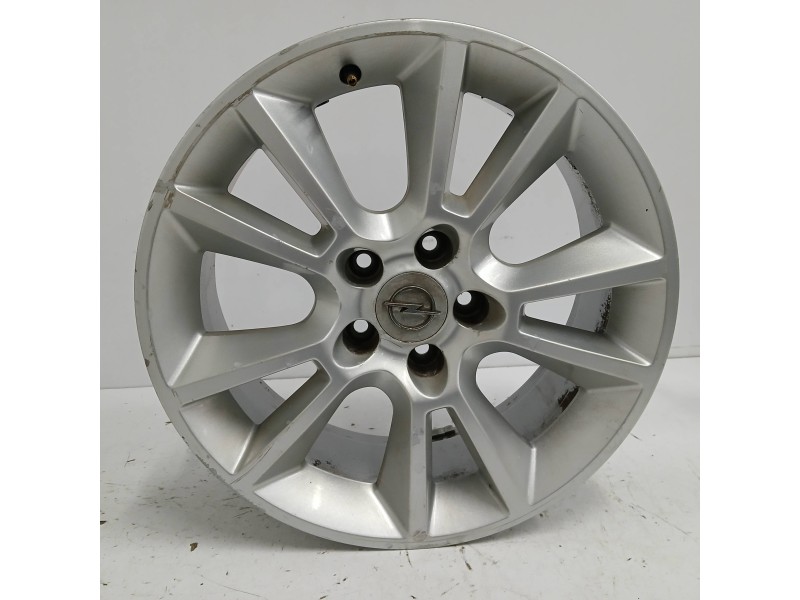 Recambio de llanta para opel zafira b 1.9 cdti referencia OEM IAM 13120652 7JX17H2 ET35 5H 5X110
