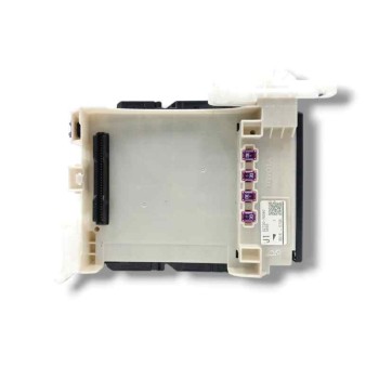 Recambio de caja reles / fusibles para lexus ux(za10) (2018) 2.0 hibrido referencia OEM IAM 8273076040  