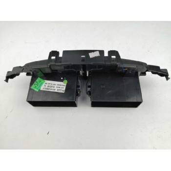 Recambio de rejilla aireadora para fiat tipo sedán (356_, 357_) 1.4 (356sxa1b) referencia OEM IAM 735601610 DELANTERA CENTRAL 07