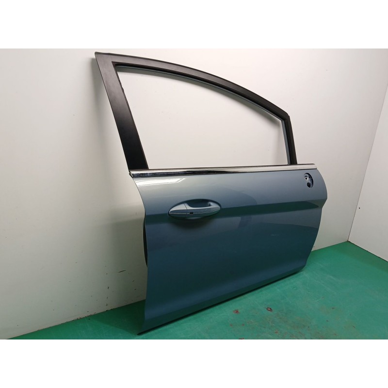 PUERTA DELANTERA DERECHA