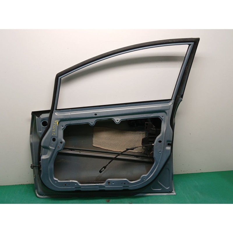 PUERTA DELANTERA DERECHA