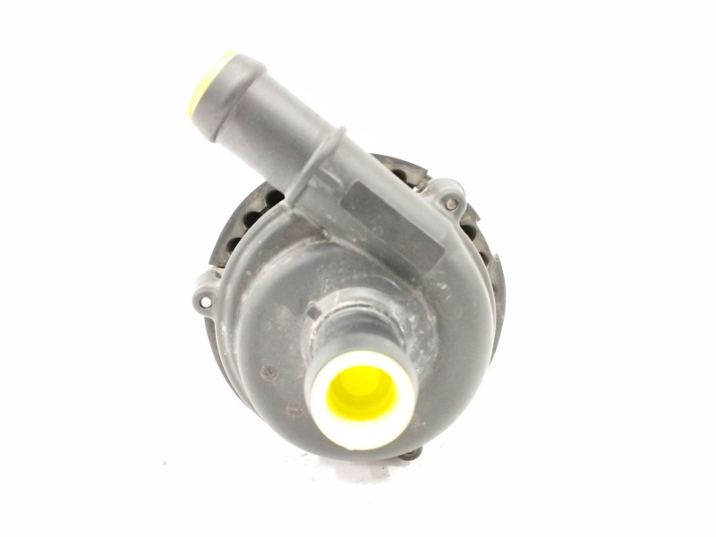 Recambio de bomba agua para alfa romeo giulia (952) 2.0 turbo cat referencia OEM IAM 00505483310 AUXILIAR Recambio de bomba agua para alfa romeo giulia (952) 2.0 turbo cat referencia OEM IAM 00505483310 AUXILIAR