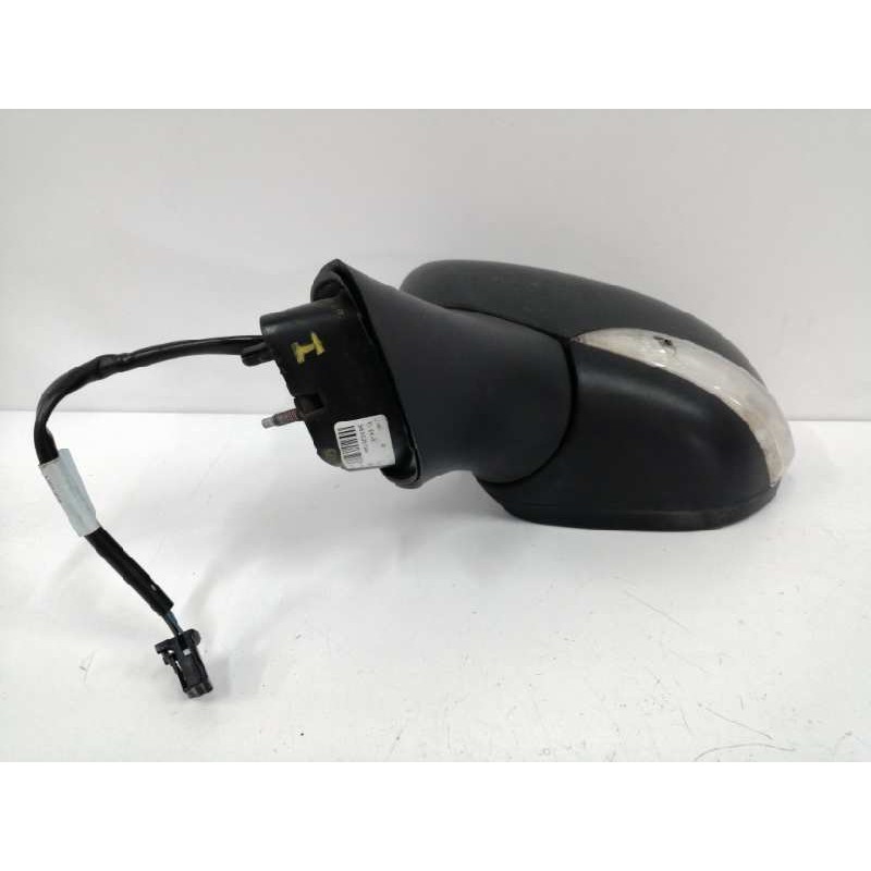 RETROVISOR IZQUIERDO 9 CABLES PILOTO ROTO