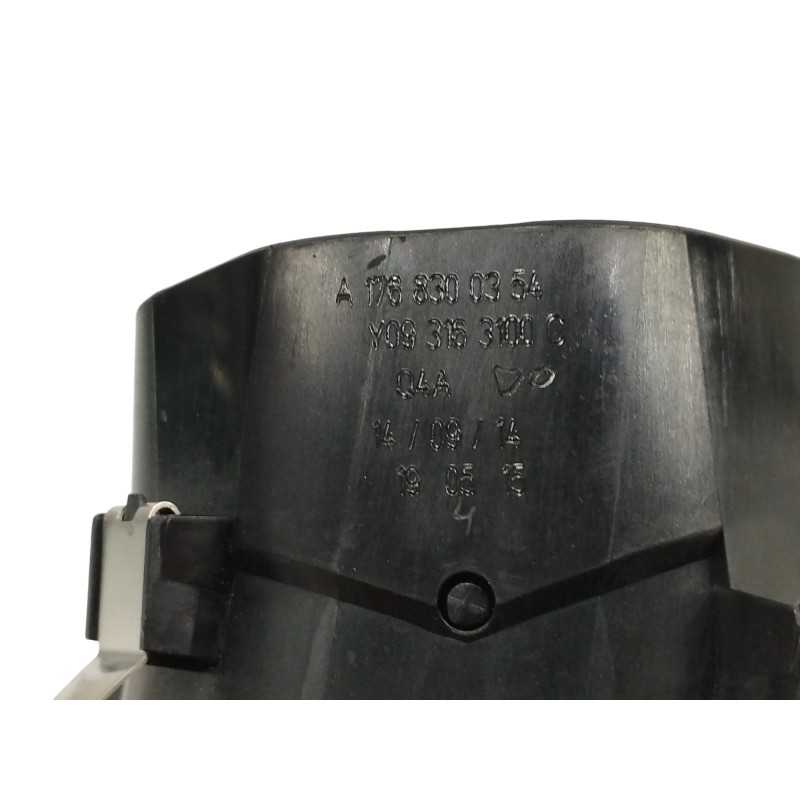 REJILLA AIREADORA CENTRAL