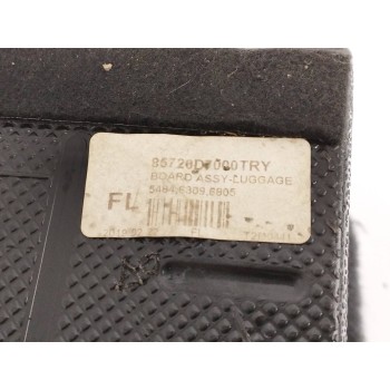 Recambio de alfombra maletero para hyundai tucson 1.6 cat referencia OEM IAM 85720D7000TRY  