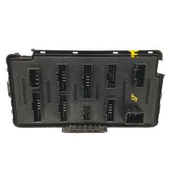 Recambio de caja reles / fusibles para ssangyong actyon 2.0 td cat referencia OEM IAM 06G28N AK6283 