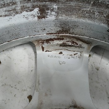 Recambio de llanta para peugeot 307 break / sw (s1) 1.6 hdi referencia OEM IAM ARIANE 6,5JX16CH4 ET31 4H 4X108