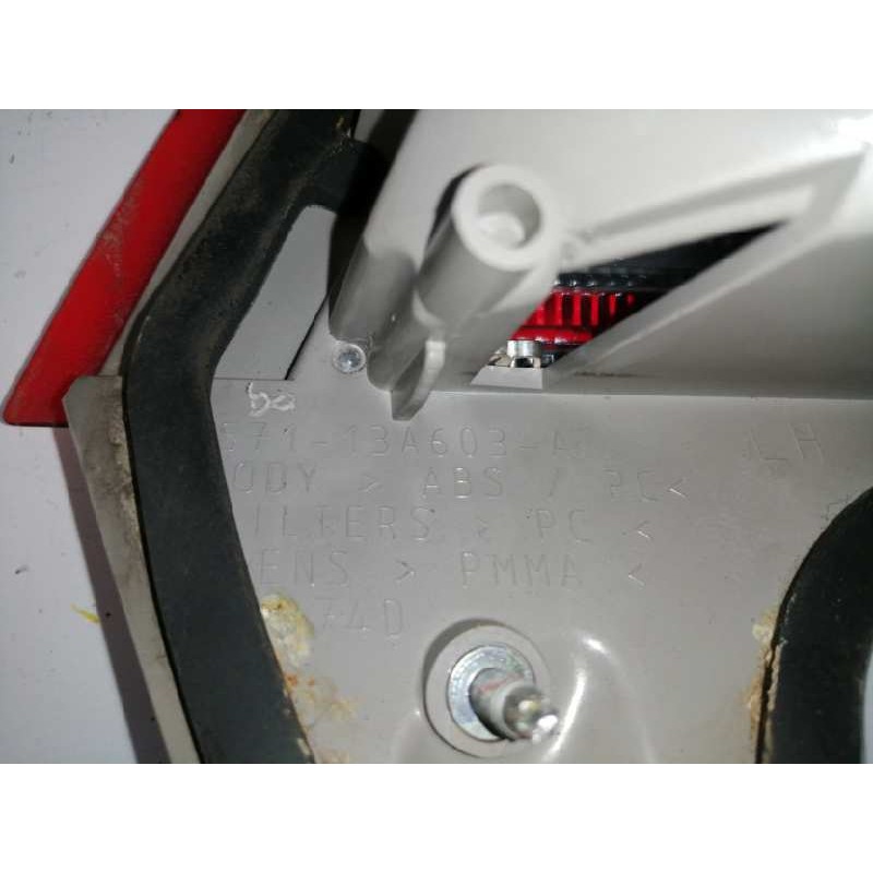 PILOTO TRASERO IZQUIERDO INTERIOR