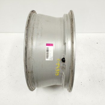 Recambio de llanta para peugeot 308 1.6 16v referencia OEM IAM 9680729880 7JX16CH4-32 4H 4X108