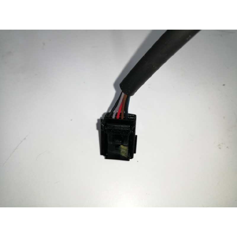 RETROVISOR IZQUIERDO 9 CABLES PILOTO ROTO