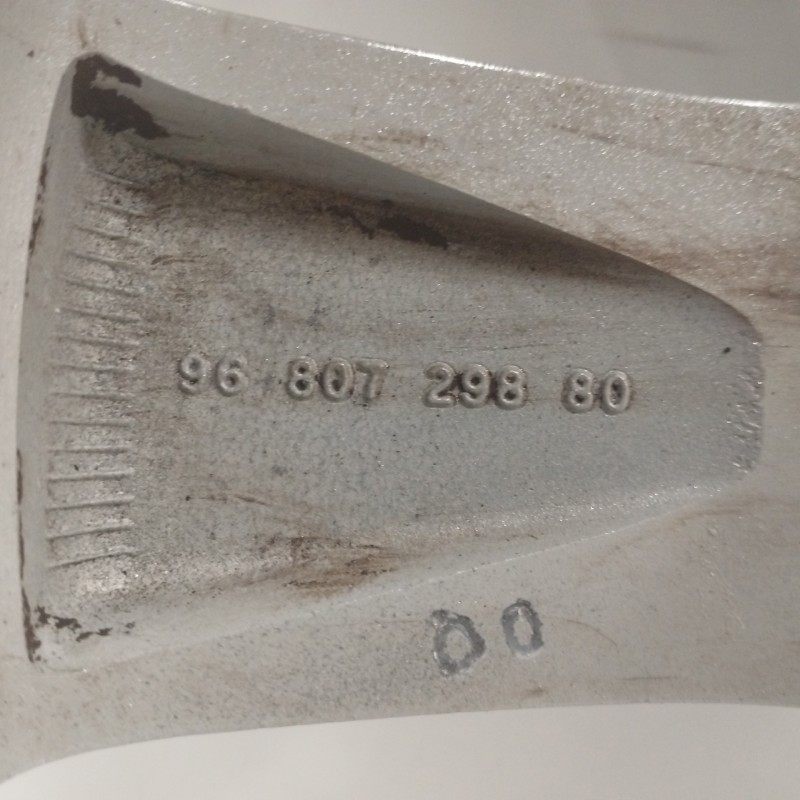 LLANTA 7JX16CH4-32 4H 4X108