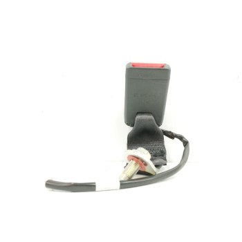 Recambio de enganche cinturon central para nissan pulsar (c13) 1.2 16v cat referencia OEM IAM  TRASERO 