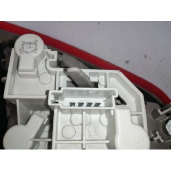 Recambio de piloto trasero derecho interior para ford mondeo ber. (ca2) 1.8 tdci cat referencia OEM IAM 7S7113A602A  