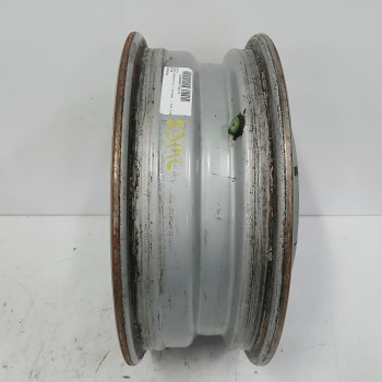 Recambio de llanta para nissan cabstar 01.04  3.0 diesel referencia OEM IAM 403009X200 15H2X5J DOT-E 5H 5X160