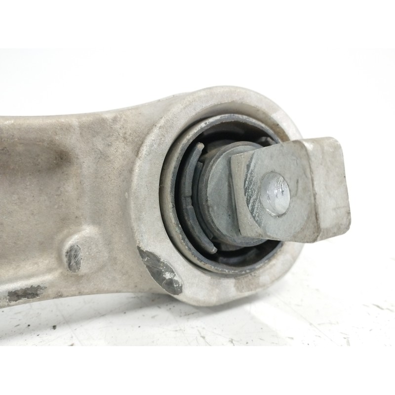 BRAZO SUSPENSION INFERIOR DELANTERO IZQUIERDO