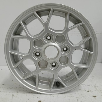 LLANTA V00036 4J13FH ET23 5 4H 4X115