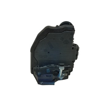 Recambio de cerradura puerta trasera derecha para toyota auris 1.2 16v turbo cat referencia OEM IAM 6905005051  