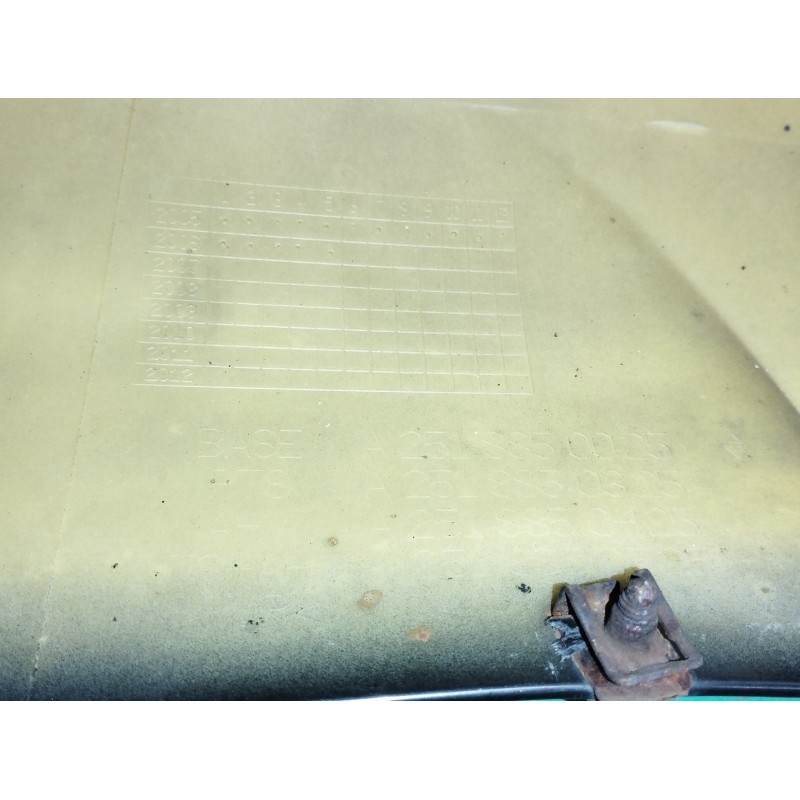 PARAGOLPES TRASERO A2518850325