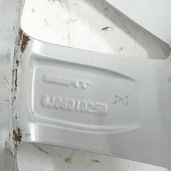 Recambio de llanta para seat ibiza (6p1) reference referencia OEM IAM 6J0601025M 6JX15H2 ET38 5H 5X100