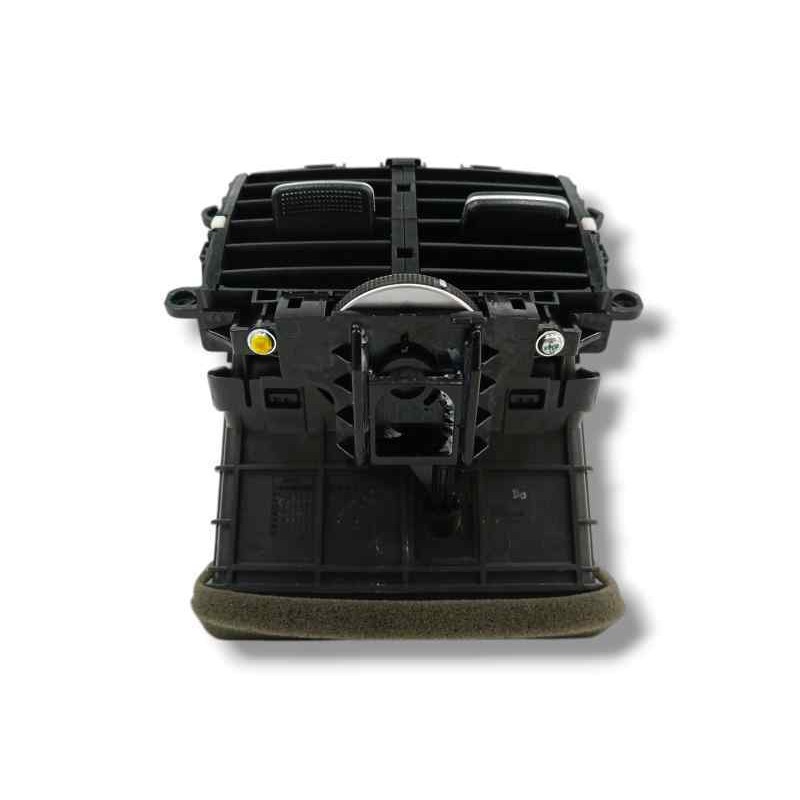 REJILLA AIREADORA TRASERA DEL APOYABRAZOS