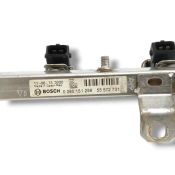 Recambio de rampa inyectora para chevrolet aveo hatchback (t300) 1.4 referencia OEM IAM 55572731 0280151258 