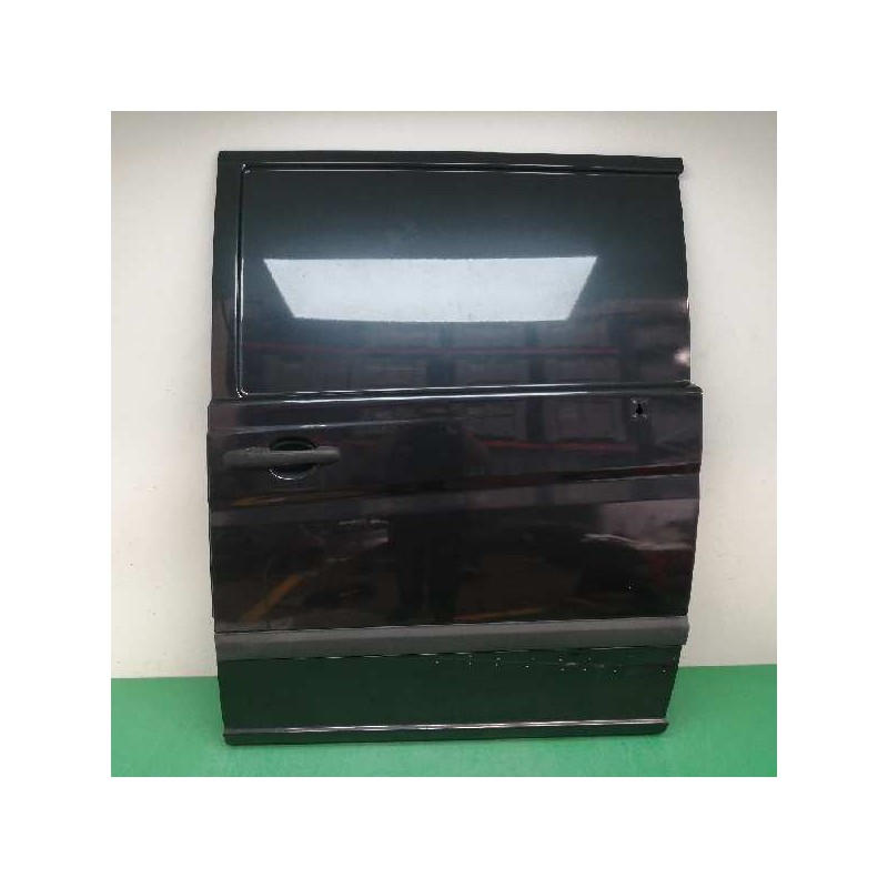 Recambio de puerta lateral corredera izquierda para mercedes-benz vito caja cerrada 6.03  2.1 cdi referencia OEM IAM A6397302705