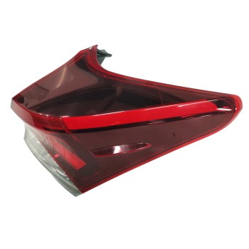 Recambio de piloto trasero derecho para toyota auris 1.2 16v turbo cat referencia OEM IAM 8155102A61  