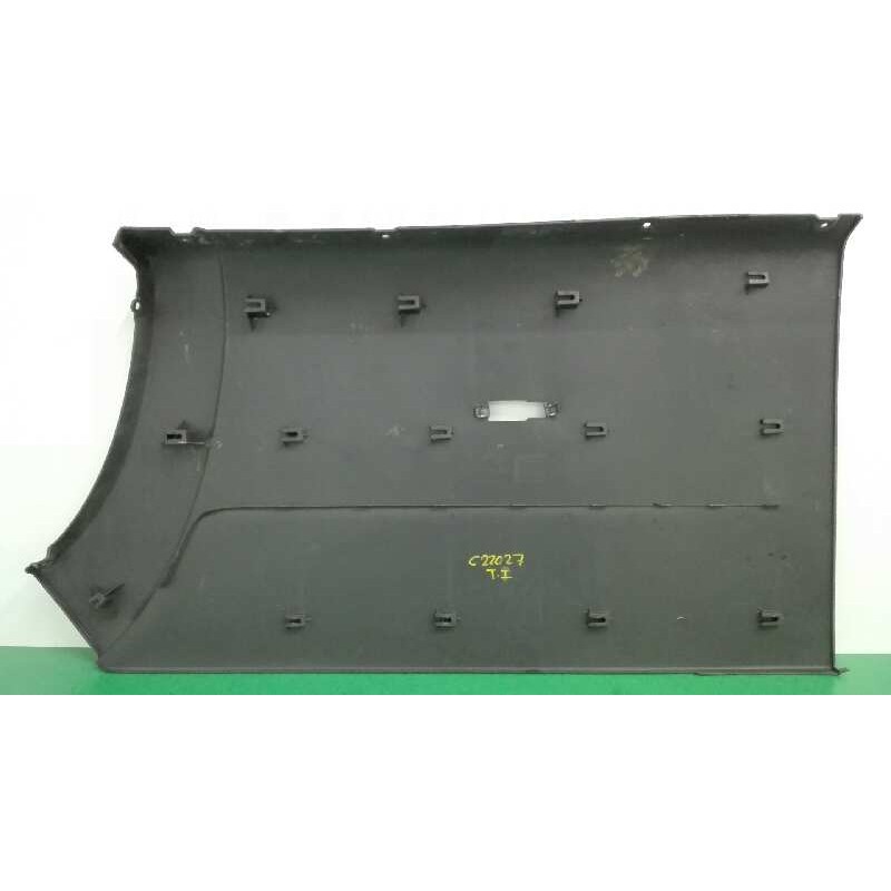 MOLDURA LATERAL IZQUIERDA