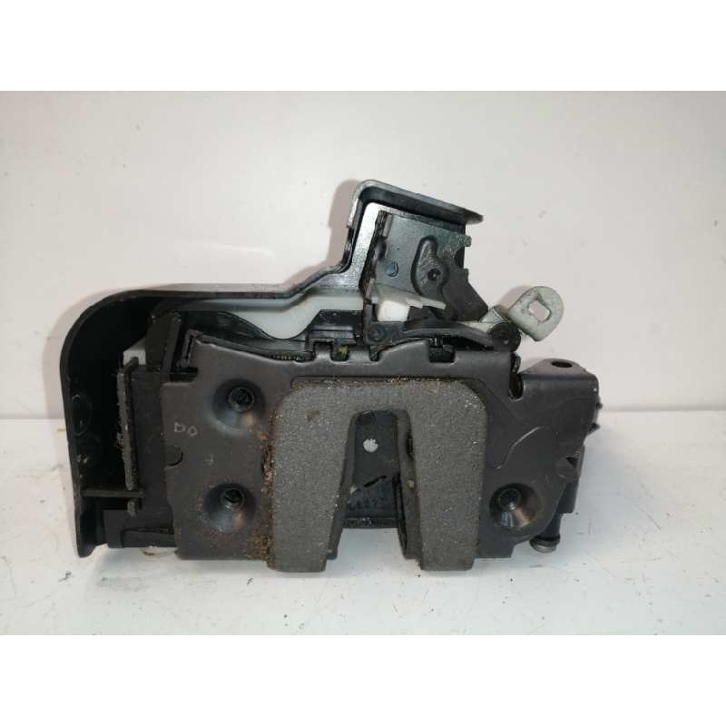 CERRADURA PUERTA TRASERA DERECHA