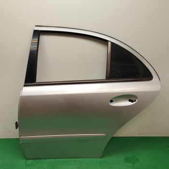 Recambio de puerta trasera izquierda para mercedes-benz clase e (w211) berlina 2.2 cdi cat referencia OEM IAM A2117300105 OBSERV