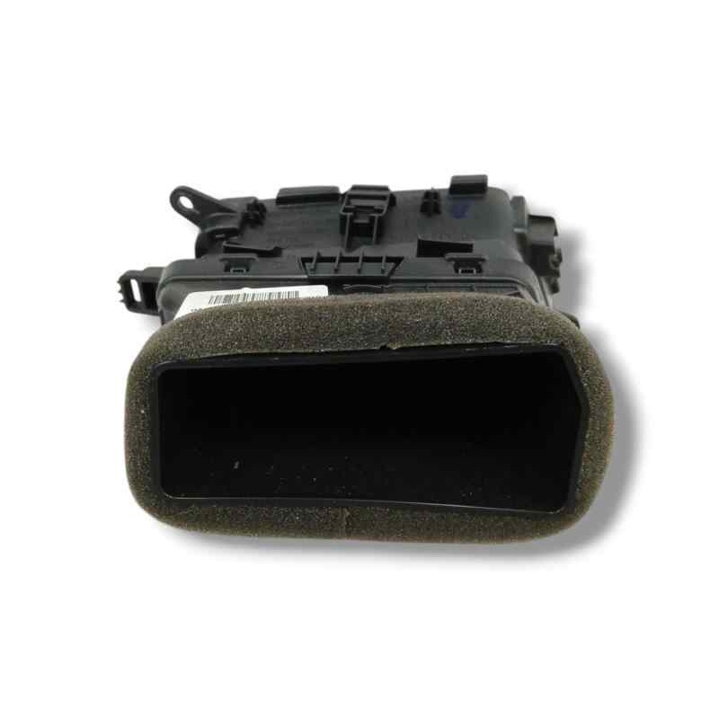 REJILLA AIREADORA LADO DERECHO