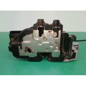 Recambio de cerradura puerta trasera derecha para hyundai i30 1.4 cat referencia OEM IAM 814202L000  