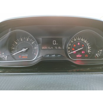 Recambio de carroceria corte para peugeot 208 1.2 12v e-vti referencia OEM IAM   