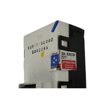 Recambio de pantalla multifuncion para toyota auris 1.2 16v turbo cat referencia OEM IAM 8391002200  