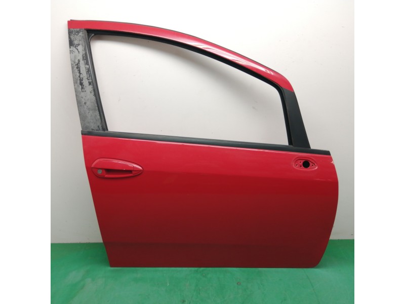 Recambio de puerta delantera derecha para fiat grande punto (199) 1.3 16v jtd cat referencia OEM IAM   