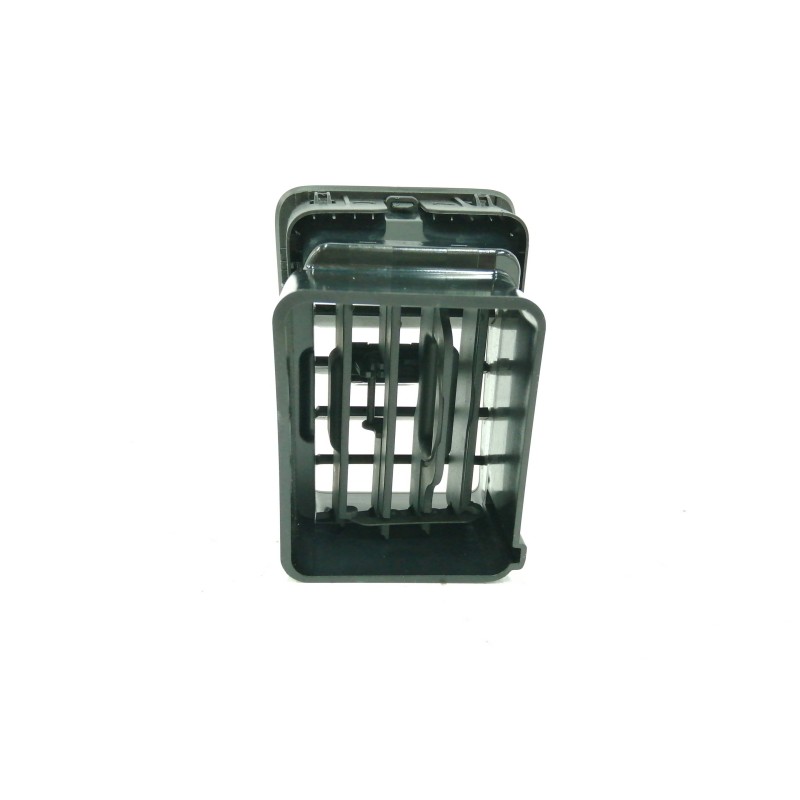 REJILLA AIREADORA LADO IZQUIERDO