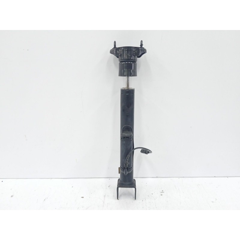 Recambio de amortiguador trasero derecho para mercedes-benz clase gl (x164) gl 320 cdi 4-matic (164.822) referencia OEM IAM A164