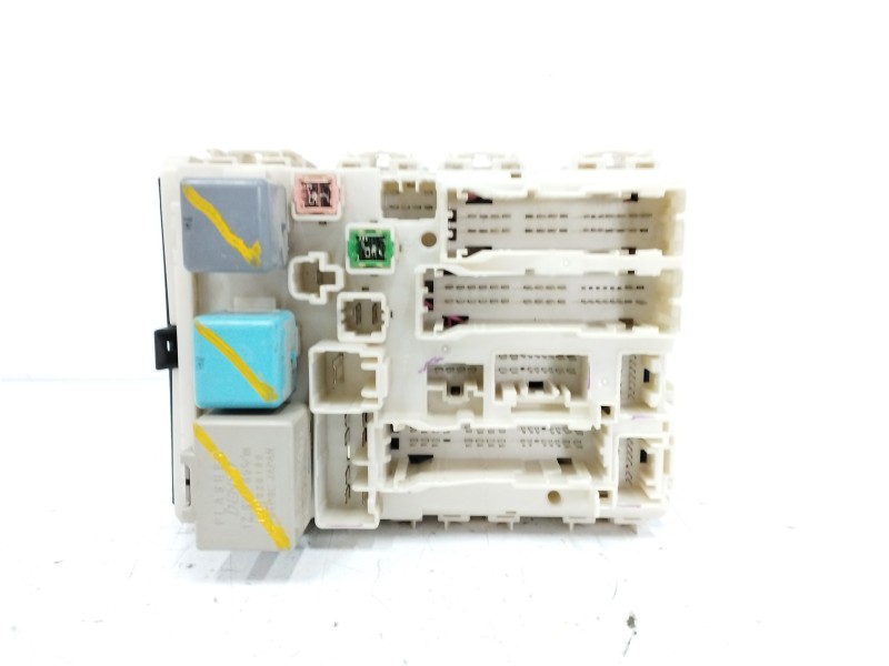 Recambio de caja reles / fusibles para toyota prius (nhw20) 1.5 cat referencia OEM IAM 408170524 4J120197 Recambio de caja reles / fusibles para toyota prius (nhw20) 1.5 cat referencia OEM IAM 408170524 4J120197