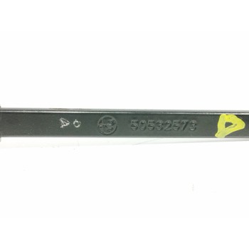 Recambio de brazo limpia delantero derecho para alfa romeo giulia (952) 2.0 turbo cat referencia OEM IAM 50532573  
