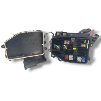 Recambio de caja reles / fusibles para mercedes-benz benz gla (h247) gla 200 d (247.712) referencia OEM IAM A1775404507  