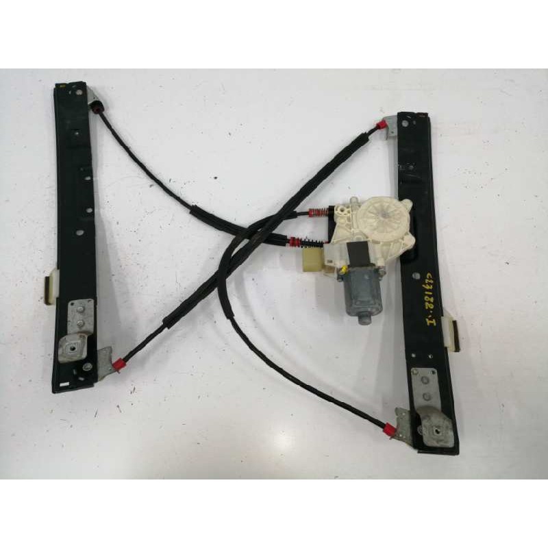 ELEVALUNAS DELANTERO IZQUIERDO 6M2114A389B