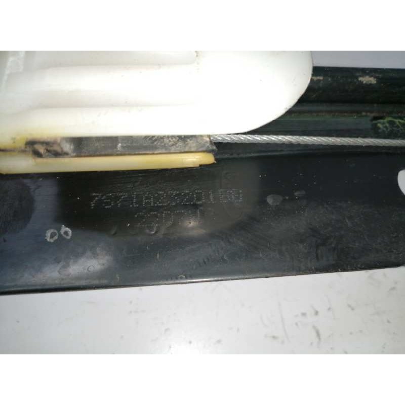 ELEVALUNAS DELANTERO IZQUIERDO 6M2114A389B