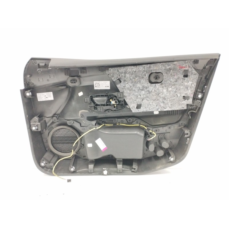 GUARNECIDO PUERTA DELANTERA IZQUIERDA NEGRO